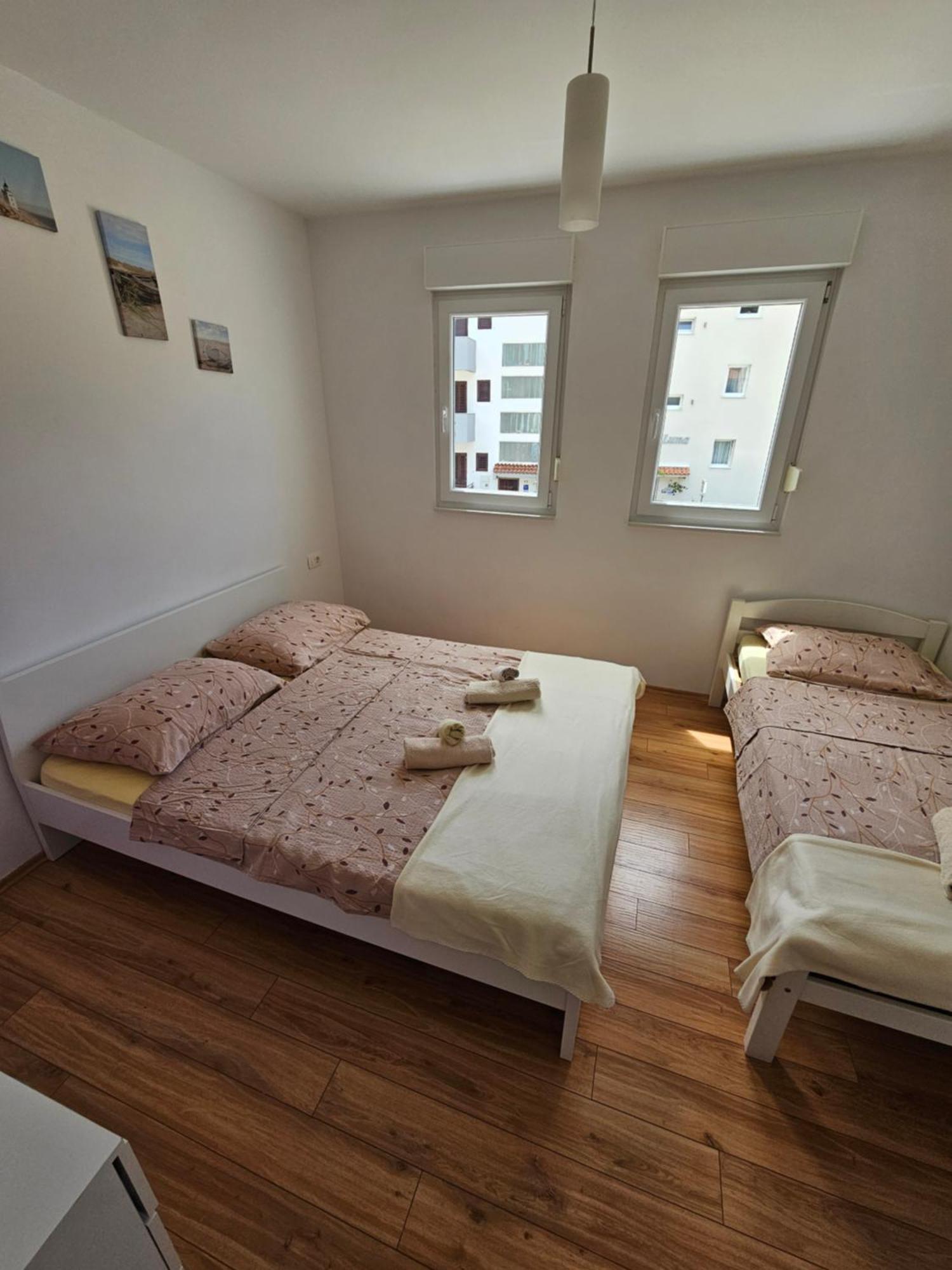 Apartments Lara Drvenik  Kamer foto